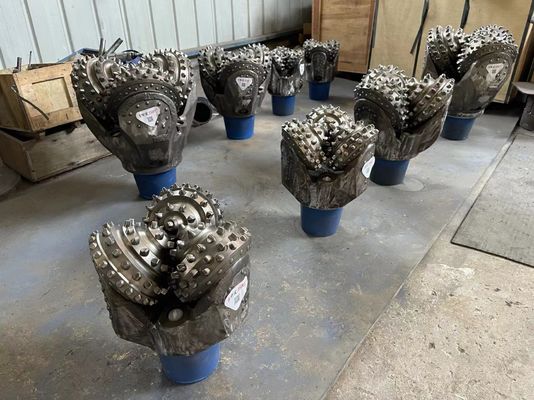 Hoogwaardige 394mm 15,5 inch IADC537 Tricone Rock Drilling Bit